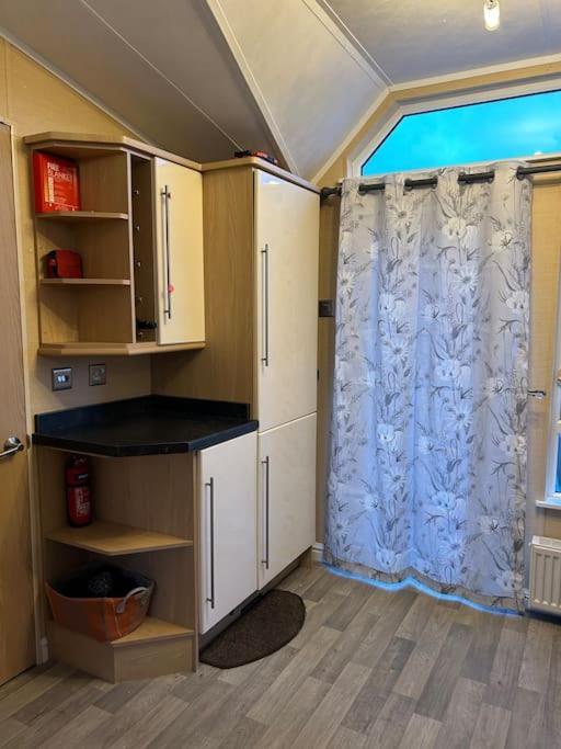 Daffodil Lodge Кокермут Экстерьер фото